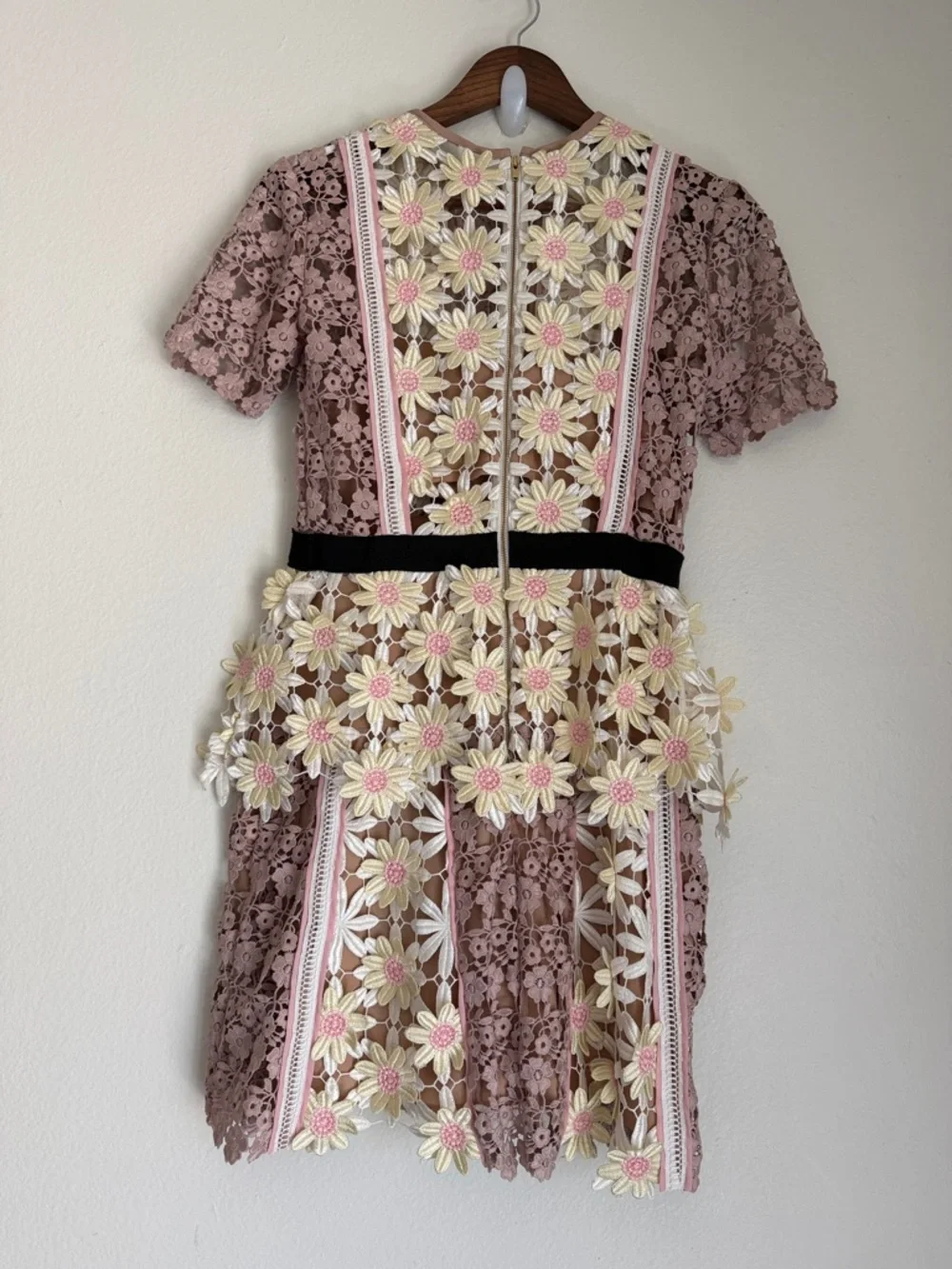 Self-Portrait Dusty Rose Lace Dress with Yellow & Pink Floral Appliqué - Picture 6 of 12